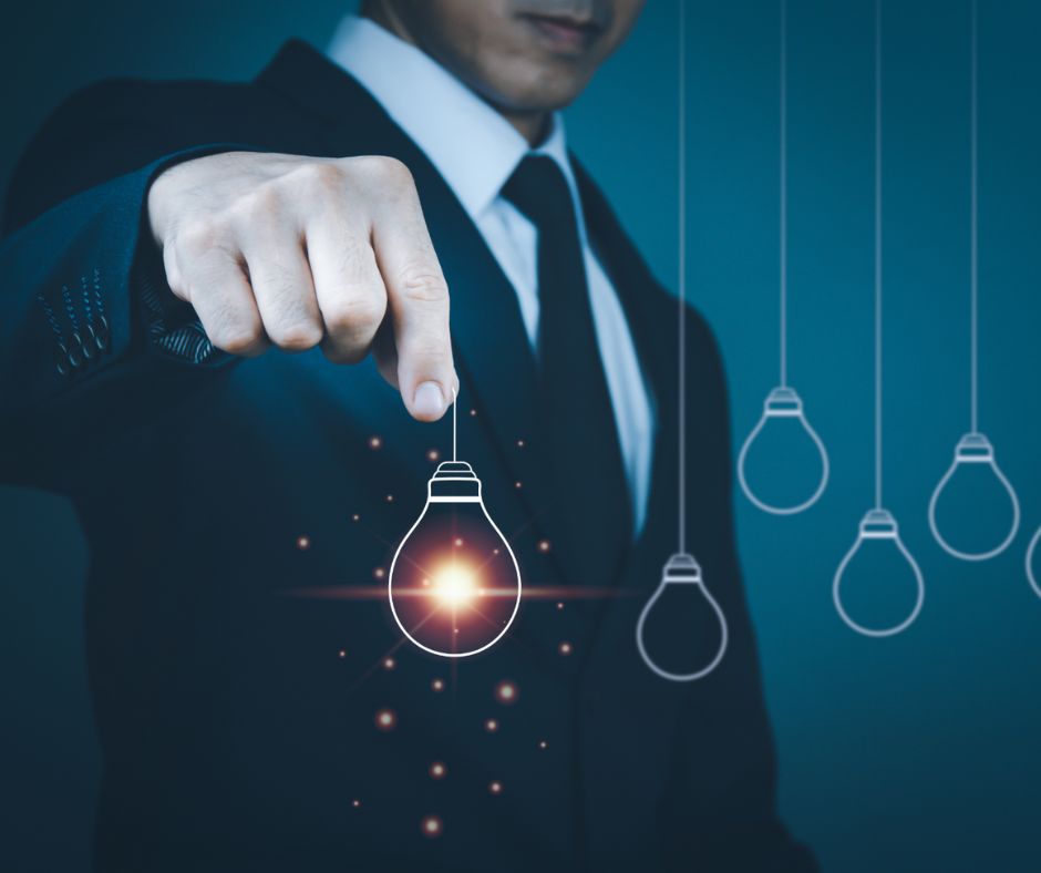 LA TRANSFORMACIÓN DE LOS SEGUROS EN LA ERA DIGITAL: INNOVACIONES Y DESAFÍOS EN EL 2024