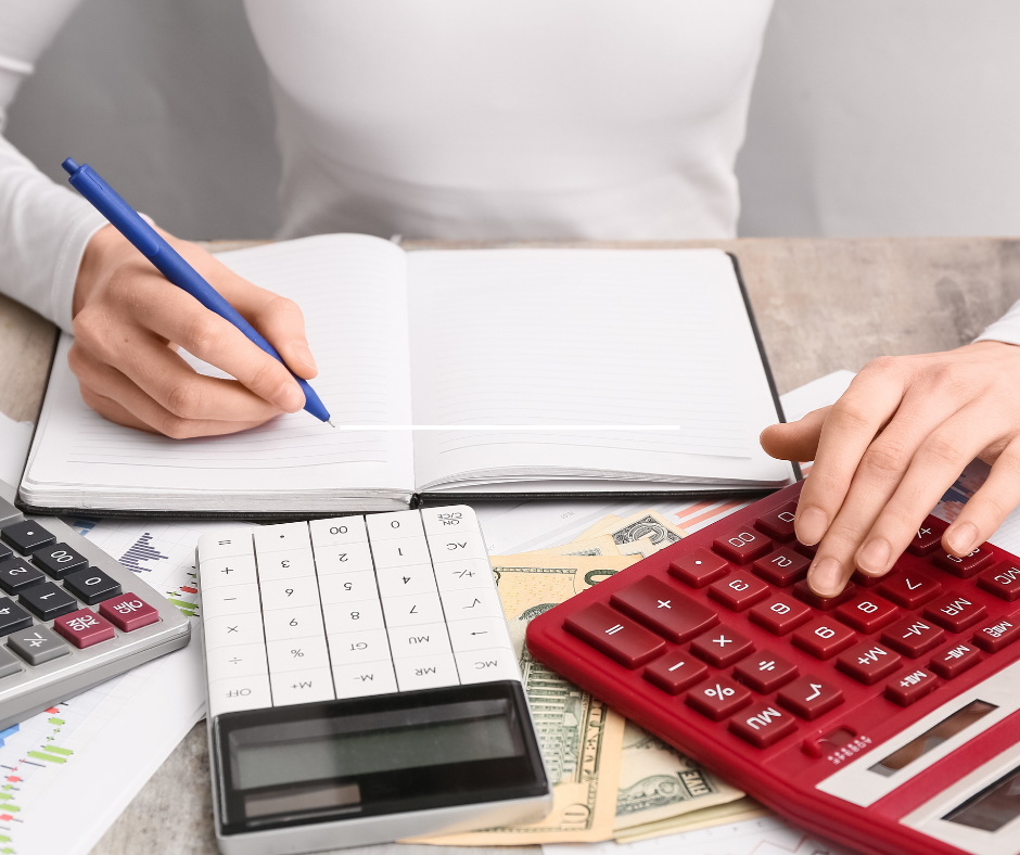 BONIFICACIONES Y AHORRO DE COSTES: POR QUÉ LAS EMPRESAS DEBEN APOSTAR POR EL CONTRATO DE FORMACIÓN EN ALTERNANCIA